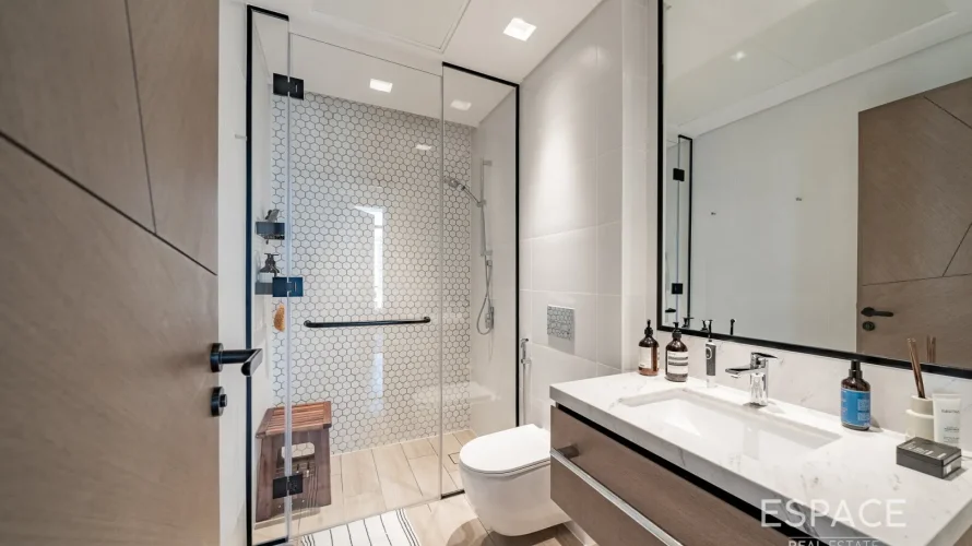 Apartamento de 3 dormitorios en Dubai Creek Harbour, UAE No. 204 № 11