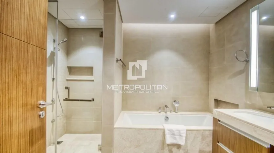 Apartamento de 3 dormitorios en Dubai Creek Residence Tower 2 North, UAE No. 208 № 9