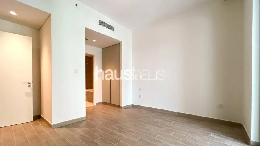 Apartamento de 3 dormitorios en Creek Beach, UAE No. 137 № 13