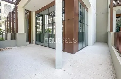 Apartamento de 3 dormitorios en Creek Beach, UAE No. 144