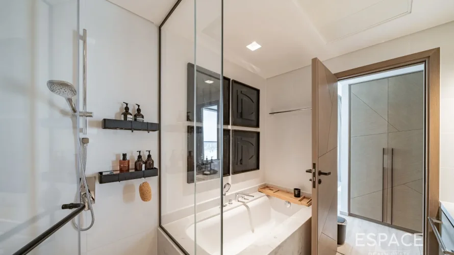 Apartamento de 3 dormitorios en Dubai Creek Harbour, UAE No. 204 № 17