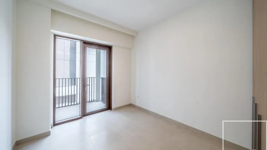 Apartamento de 3 dormitorios en Creek Beach, UAE No. 228 № 4