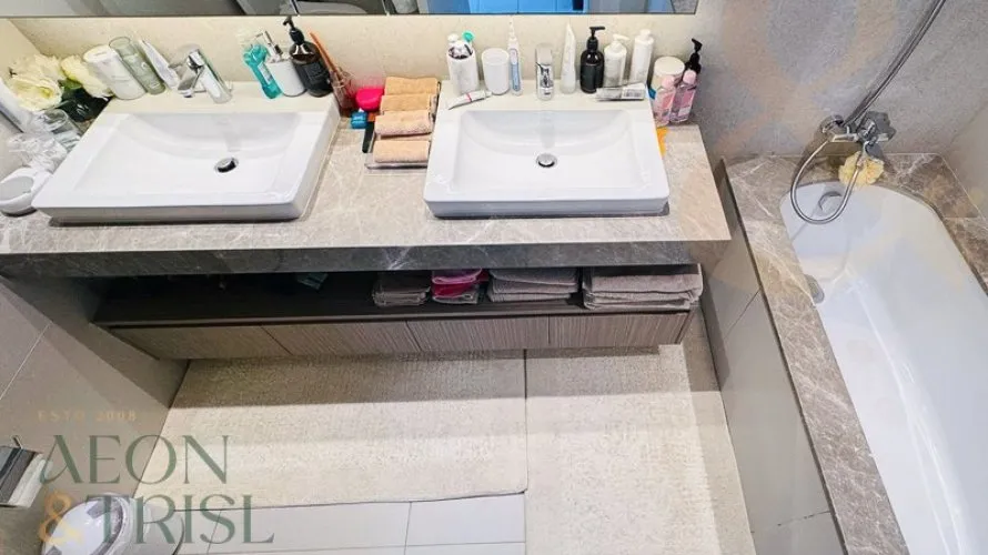 Apartamento de 2 dormitorios en The Grand, UAE No. 186 № 1