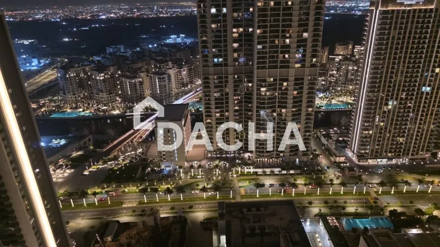 Apartamento de 3 dormitorios en Harbour Views 1, UAE No. 303