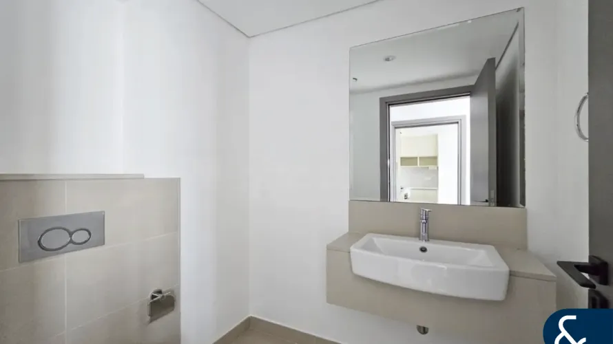 Apartamento de 2 dormitorios en Dubai Creek Harbour (The Lagoons), UAE No. 265 № 1