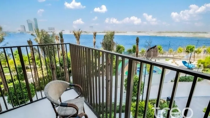 Apartamento de 3 dormitorios en Dubai Creek Harbour (The Lagoons), UAE No. 330