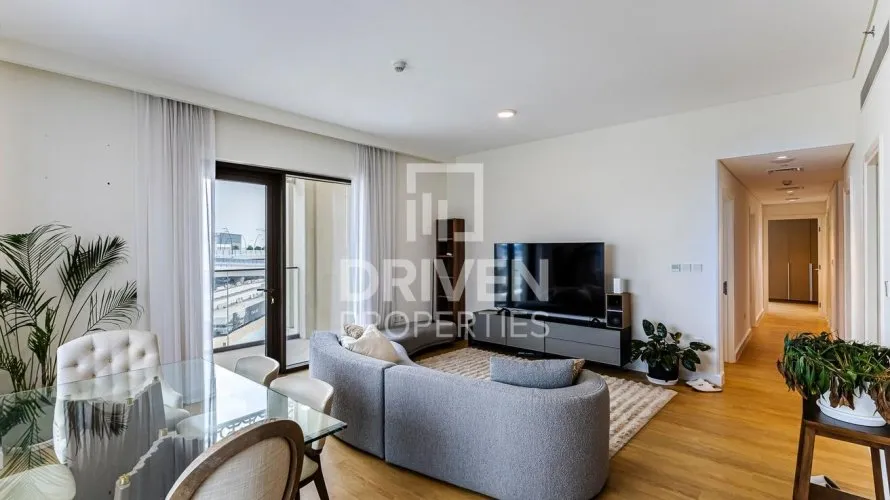 Apartamento de 3 dormitorios en Creek Beach, UAE No. 426 № 2