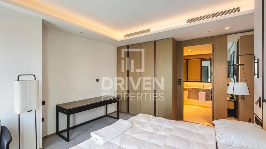 Apartamento de 2 dormitorios en Address Harbour Point, UAE No. 452 № 9