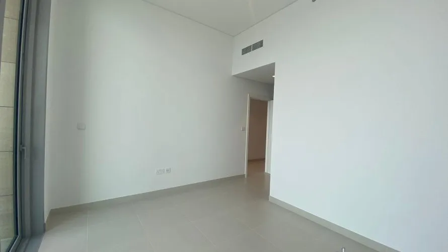 Maison de ville de 2 chambres à The Grand, UAE No. 87 № 9