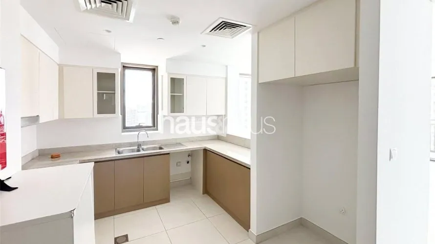 Appartement de 3 chambres à Creekside 18, UAE No. 146 № 2