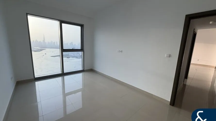 Appartement de 2 chambres à Harbour Views 2, UAE No. 220 № 8