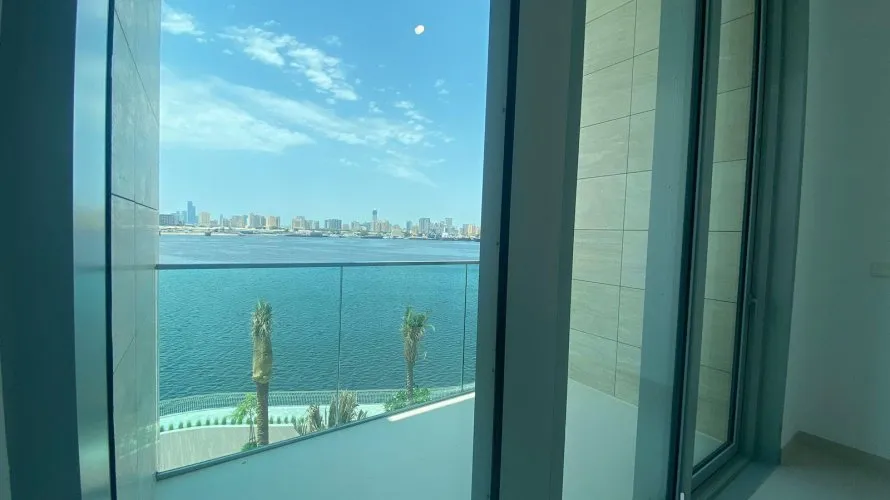 Maison de ville de 2 chambres à The Grand, UAE No. 87 № 12