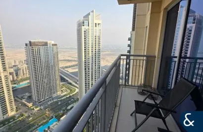 Appartement de 3 chambres à Harbour Views 1, UAE No. 270