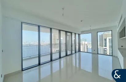 Appartement de 3 chambres à 17 Icon Bay, UAE No. 266