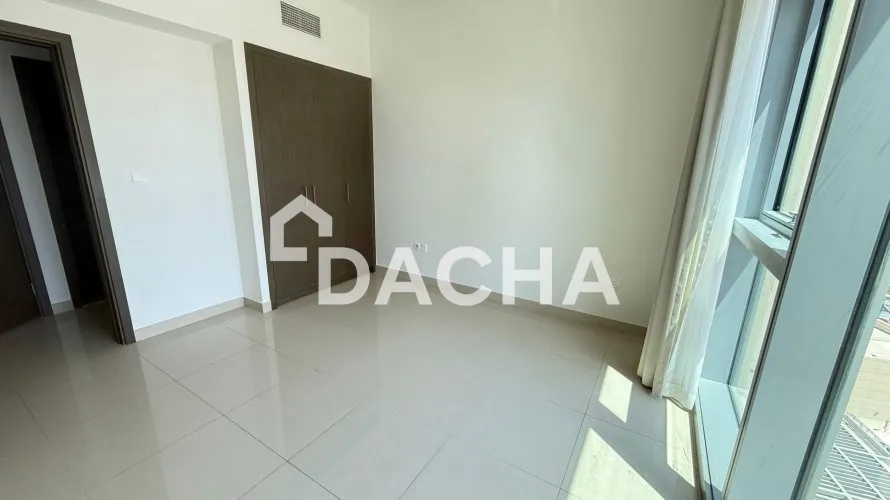 Appartement de 3 chambres à Harbour Views 1, UAE No. 303 № 7