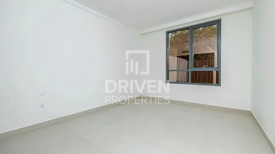 Appartement de 2 chambres à Dubai Creek Harbour (The Lagoons), UAE No. 370 № 3