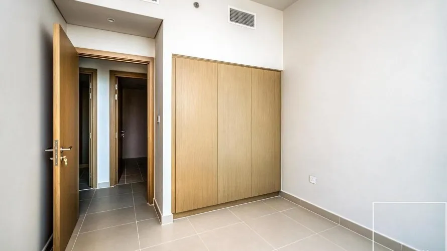 Appartement de 3 chambres à Harbour Gate, UAE No. 432 № 3