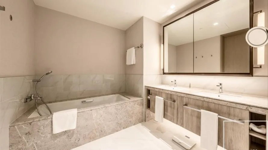 Appartement de 2 chambres à Address Harbour Point, UAE No. 503 № 7