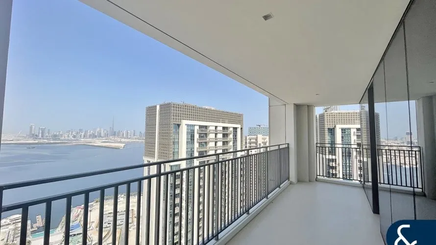 Квартира с 3 спальнями в 17 Icon Bay, Dubai Creek Harbour (The Lagoons), Дубай, ОАЭ №266 № 2