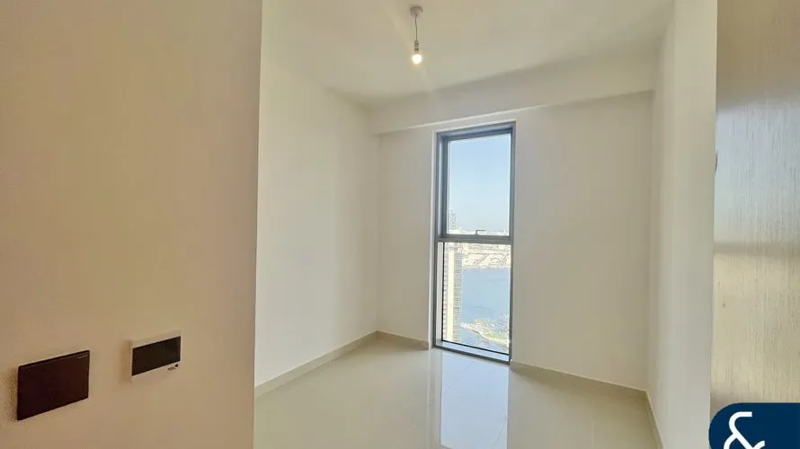 3 bedrooms apartment for sale, 17 Icon Bay, Dubai Creek Harbour (The Lagoons), Dubai, UAE No. 266 № 10