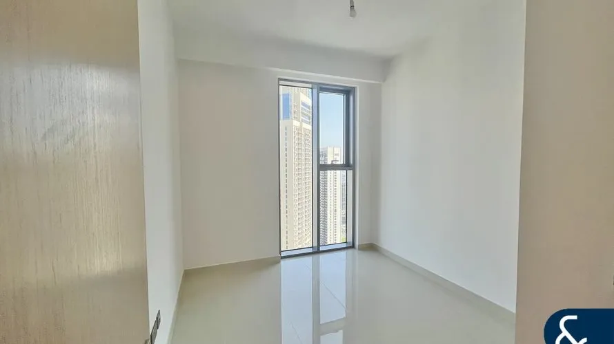 3 bedrooms apartment for sale, 17 Icon Bay, Dubai Creek Harbour (The Lagoons), Dubai, UAE No. 266 № 8